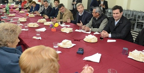 FRIGERIO Y REGAZZONI VISITARON UN CENTRO DE JUBILADOS EN ZONA SUR