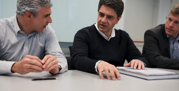 Convenio entre Siemens y la provincia de Buenos Aires, en Vicente López