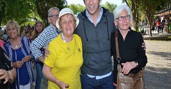 LOS ABUELOS DE SAN ISIDRO FESTEJARON EL DÍA DE LA FAMILIA EN PUERTO LIBRE