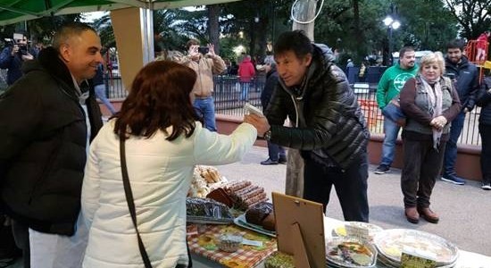 VILLA ADELINA: SE REALIZÓ LA TERCERA EDICIÓN DE LA FERIA DE EMPRENDEDORES LOCALES