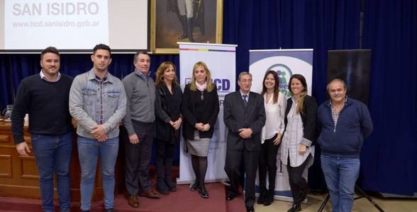 UN PANEL DE EXPERTOS PROPUSO  SOLUCIONES SOBRE EL PROBLEMA  DE LAS ADICCIONES