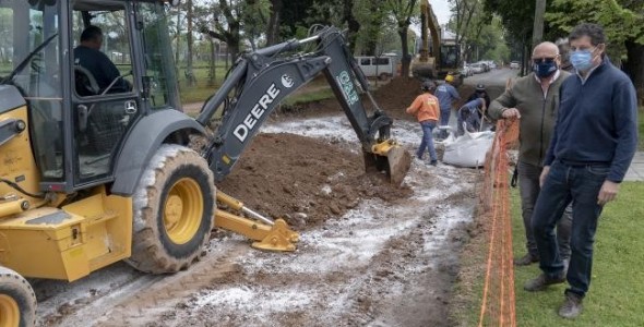 AVANZA EL PLAN DE BACHEO EN VILLA ADELINA Y BOULOGNE