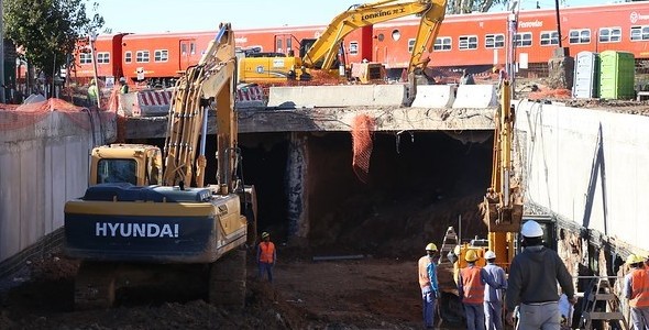 SAN ISIDRO: MONTARÁN LOS PUENTES FERROVIARIOS EN EL TÚNEL DE SARRATEA 