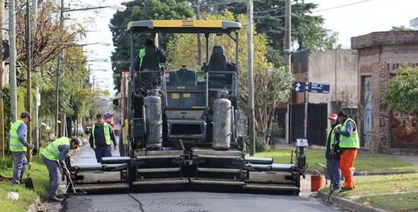 MEJORAS ASFÁLTICAS EN VARIAS CALLES DE SAN ISIDRO