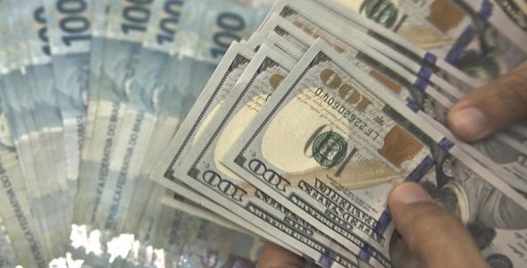 Casi el 80 % de los ahorristas desconfían del blanqueo de capitales