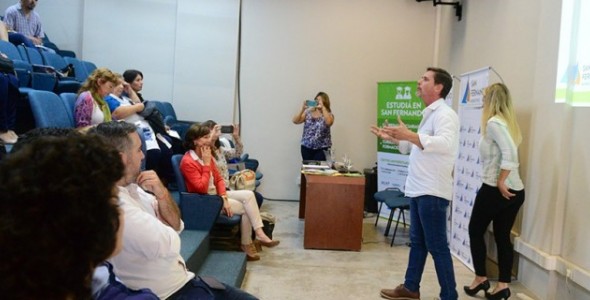 San Fernando capacitó a docentes de escuelas en los programas de prevención en salud pública