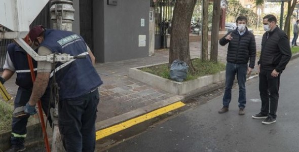 CAMIÓN ESPECIAL PARA DESOBSTRUIR PLUVIALES