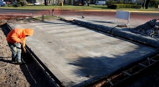 SAN ISIDRO: CONSTRUYEN MÁS CRUCES PARA CONECTAR LA CICLOVÍA