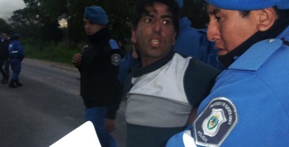 Denuncian que en La Plata reprimieron y detuvieron a colectiveros