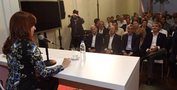 Cristina se reunió con intendentes bonaerenses 