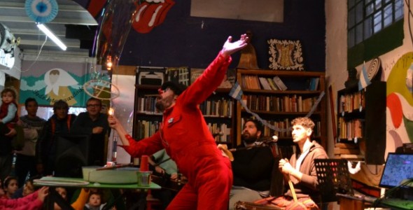 EL CENTRO DE ARTES BATALLA CULTURAL CESAR LINARES WALERKO FESTEJO EL DÍA DE LA PATRIA