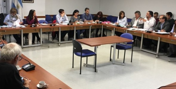 IMPULSAN LEY PARA EL TRANSPORTE FLUVIAL 