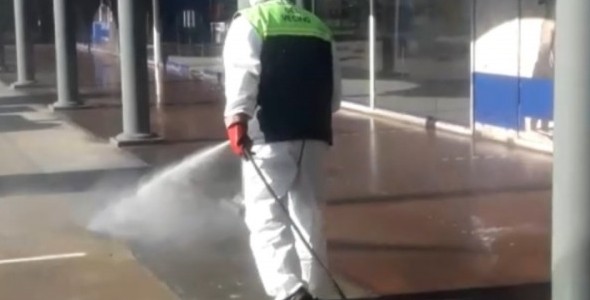 San Fernando desinfectó los supermercados e hipermercados del distrito