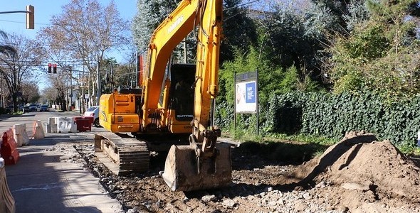 EL MUNICIPIO DE SAN ISIDRO RENUEVA ASFALTOS EN MARTÍNEZ