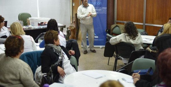 15 escuelas de San Martín recibieron kits didácticos y capacitación docente‏ 