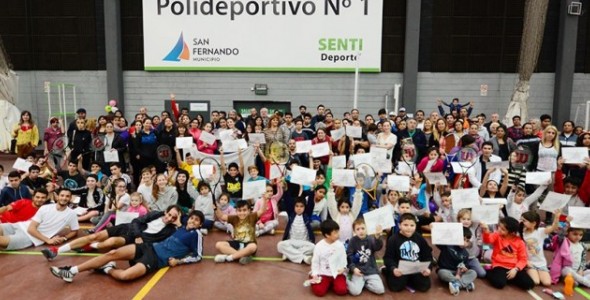 La Escuela Municipal de Tenis de San Fernando realizó un gran encuentro Interpolis