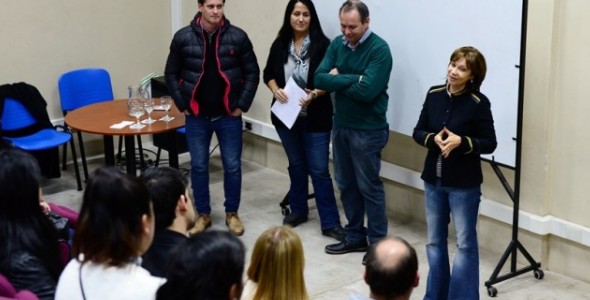 Promueven la participación de docentes y familias en los festejos por el Día del Estudiante 