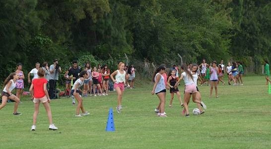 MÁS DE 300 CHICOS EN UN ENCUENTRO DE FÚTBOL EN SAN ISIDRO