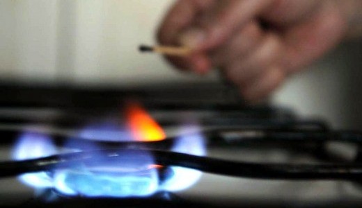 Tarifas: la fiscalía platense pidió la suspensión de los aumentos con topes del gas