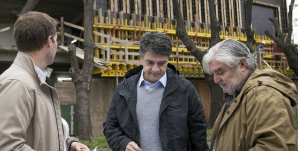 Jorge Macri recorrió la obra del nuevo Geriátrico Municipal