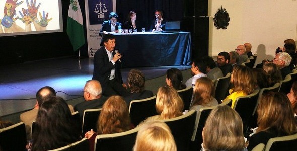 JORNADA DE CAPACITACIÓN SOBRE DELITOS INFORMÁTICOS Y GROOMING EN SAN ISIDRO