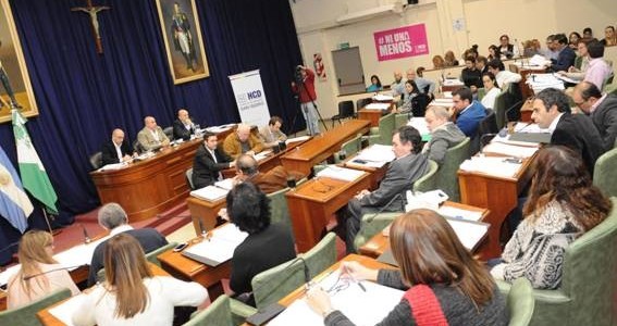 ALUMNOS PIDEN CREAR LA SEMANA DEL TEATRO Y UNA BOLSA DE TRABAJO EN SAN ISIDRO