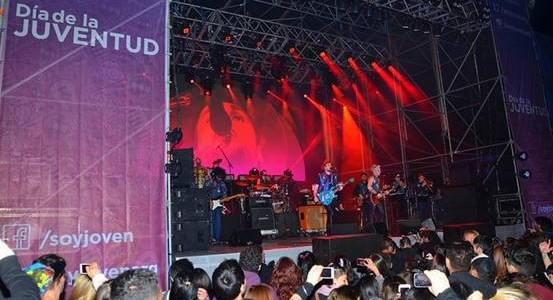 MÁS DE 10 MIL PERSONAS EN EL SHOW DE ILLYA KURYAKI AND THE VALDERRAMAS EN SAN ISIDRO