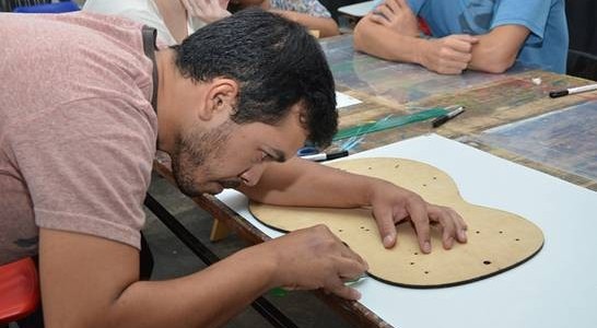 COMENZÓ EL TALLER GRATUITO DE LUTHERÍA EN SAN ISIDRO