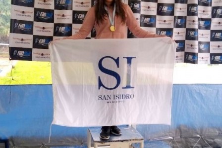 NADADORES DE SAN ISIDRO SE CONSAGRARON CAMPEONES PROVINCIALES