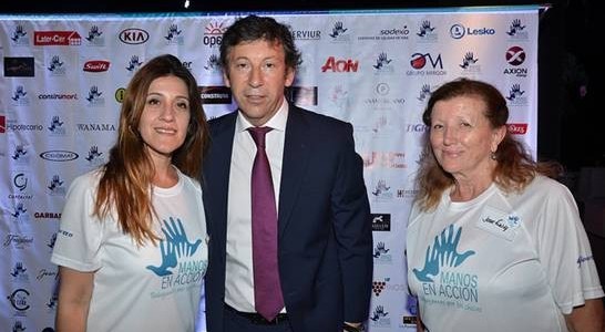 POSSE EN LA CENA SOLIDARIA DE LA ONG MANOS EN ACCIÓN