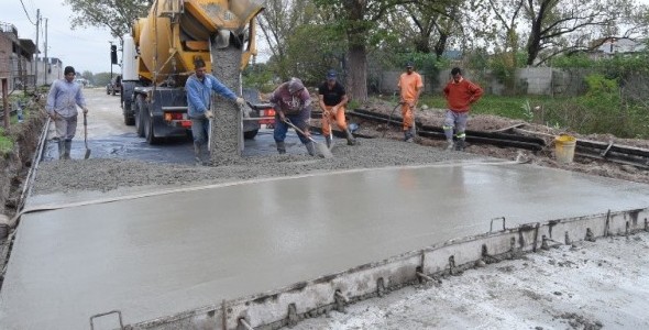 Nuevas obras de pavimentación en diferentes barrios de San Martín