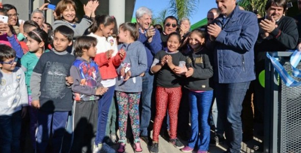 Andreotti y Massa inauguraron el nuevo Polideportivo N°8 en San Fernando