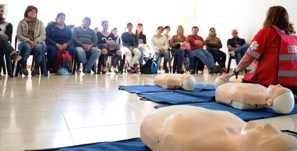 Trabajadores municipales se capacitan en RCP