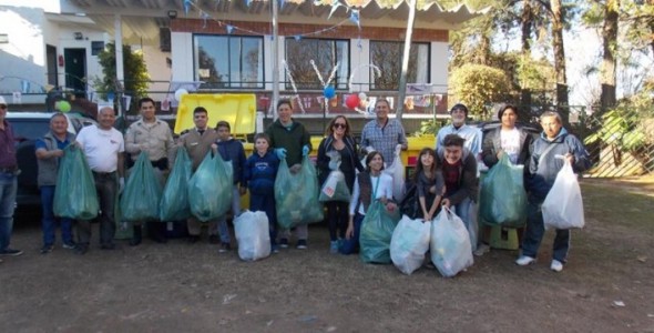 Reciclar y tomar conciencia del cuidado del medio ambiente, en el Puerto de San Isidro