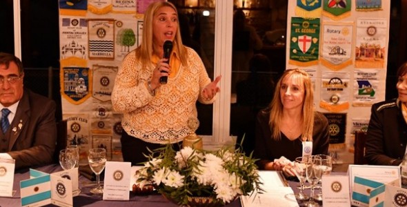 El Municipio presente en la renovación de autoridades del Rotary Club de Punta Chica