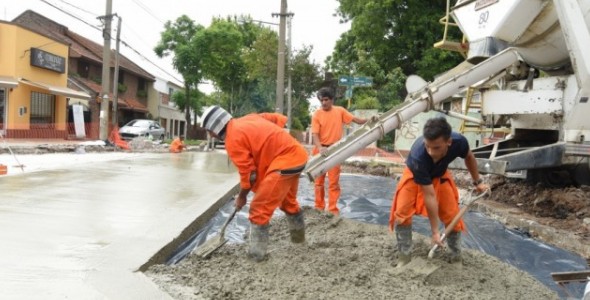 San Martín continúa con obras de repavimentación en los barrios