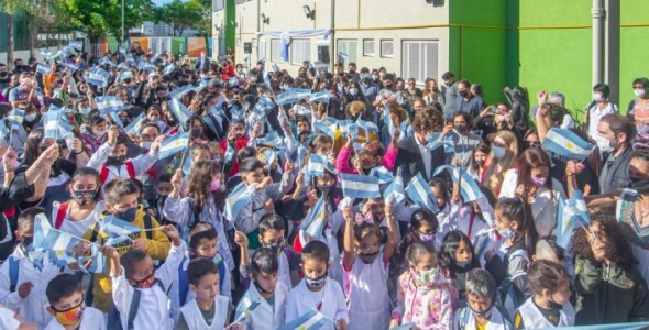 Inauguraron la renovada Escuela Primaria N°38 y Secundaria N°17