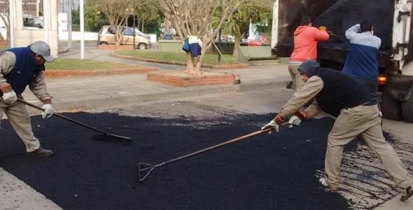 CONTINÚA EL PLAN DE BACHEO EN TIGRE