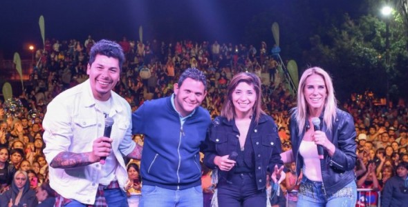 Miles de vecinos disfrutaron del Festival Tropical en San Fernando