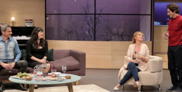 FLORENCIA PEÑA RETOMA LAS FUNCIONES DE  LOS VECINOS DE ARRIBA  EN EL METROPOLITAN SURA