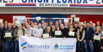 Jorge Macri y Carlos Mac Allister entregaron subsidios a los clubes de barrio de Vicente López