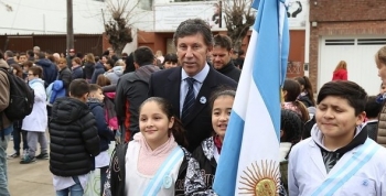 SAN ISIDRO: VILLA ADELINA Y BOULOGNE CELEBRARON EL DÍA DE LA BANDERA