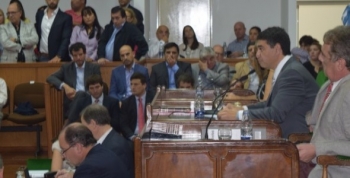 MENCIONADO EN LOS PANAMA PAPERS, JORGE MACRI SE FUE SIN DAR DECLARACIONES