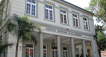 Jorge Macri presentó el nuevo sistema de turnos del Hospital Houssay