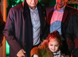 El Presidente recorrió junto a Jorge Macri la apertura de vacaciones de invierno en Tecnópolis