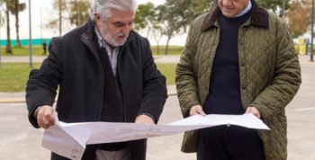 Jorge Macri recorrió las obras de la puesta en valor de distintos espacios en el Paseo de la Costa
