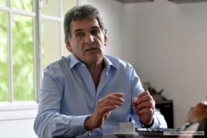 Avruj tildó de provocación los dichos de Aguer y no descarta recurrir al Inadi