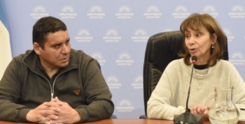 Alicia Aparicio recibió en el Congreso de la Nación a representantes de Murgas en Red