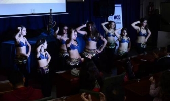 LA DANZA ARABE BRILLÓ EN SAN ISIDRO