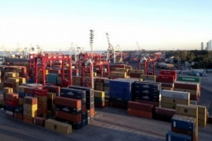 La balanza comercial de febrero cerró con un superávit de US$ 98 millones